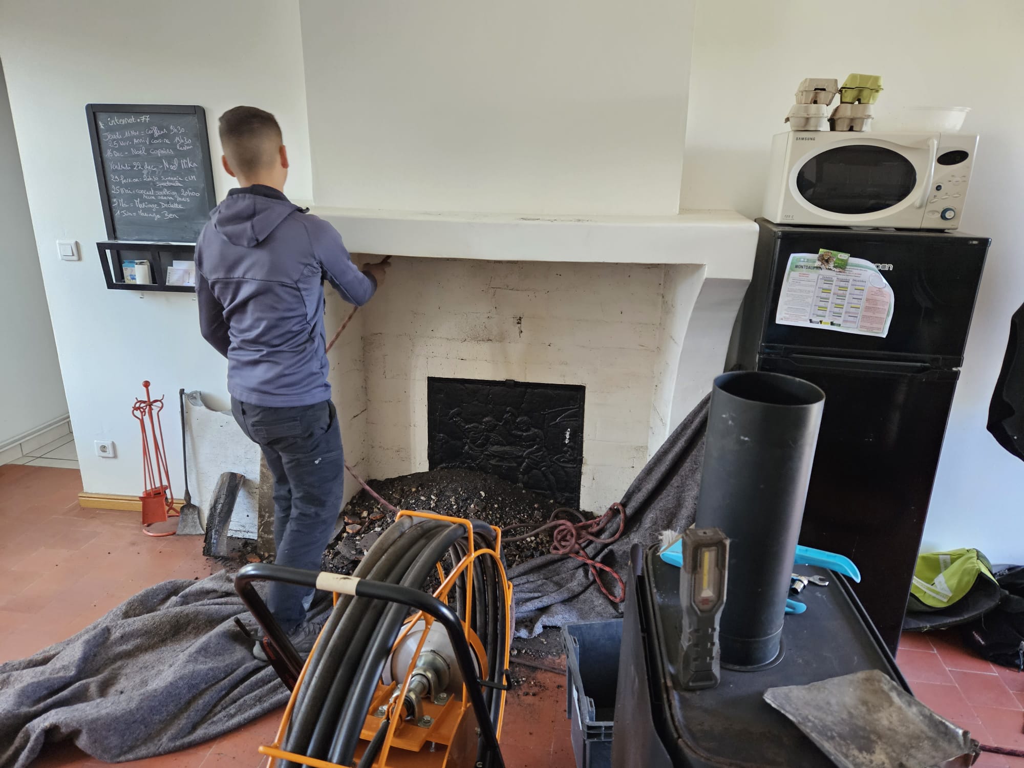 Ramonage et débistrage de cheminée